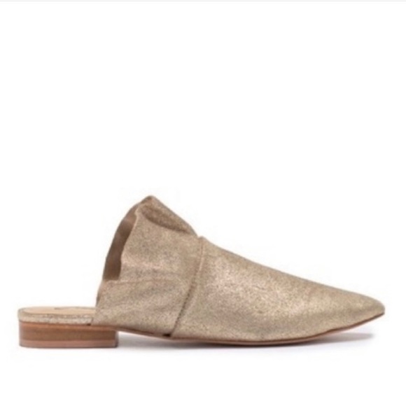 Free People Gold Sienna Ruffle Leather Flats size 39 (US 8). - Picture 2 of 6